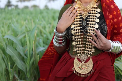 Layered gold coin chandan haar worn by a real Shree Jewels bride, Porbandar
